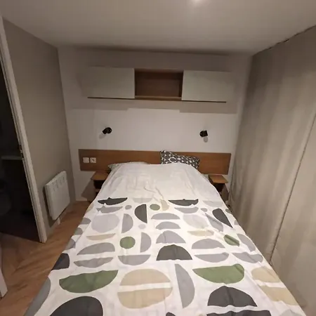 De 8 Personnes - Mobil